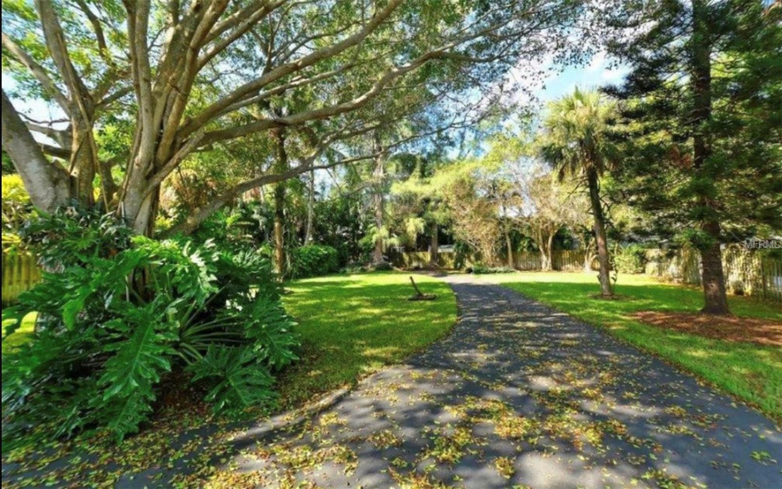 SIESTA REV OF - Residential