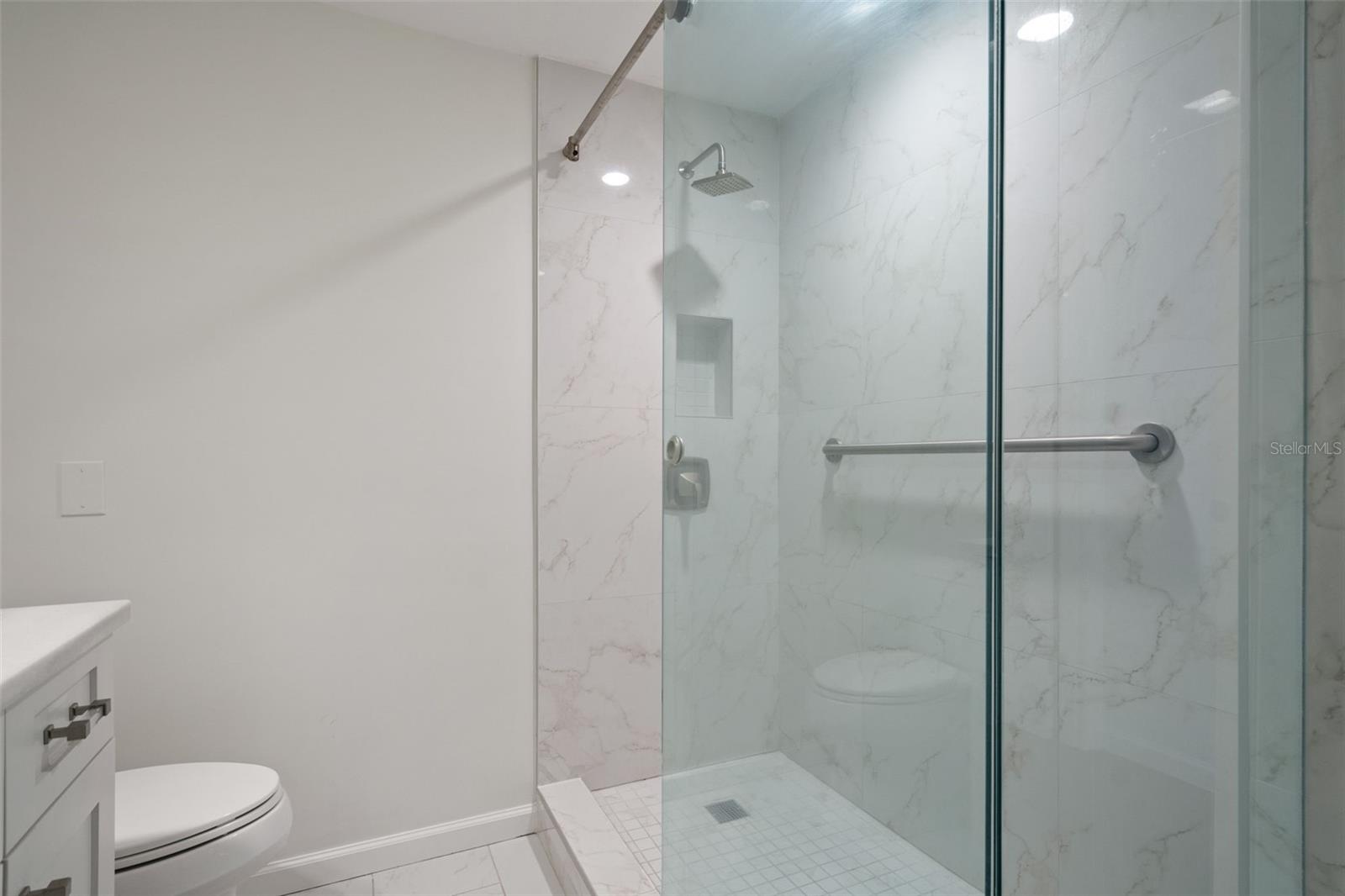 CLOISTERS CONDO - Residential