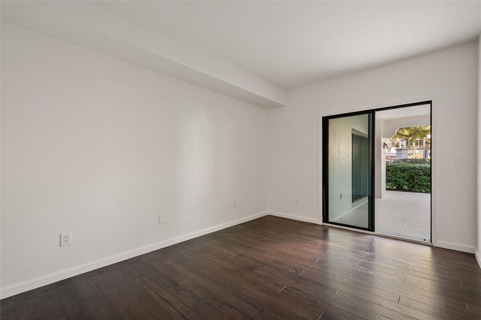 CLOISTERS CONDO - Residential