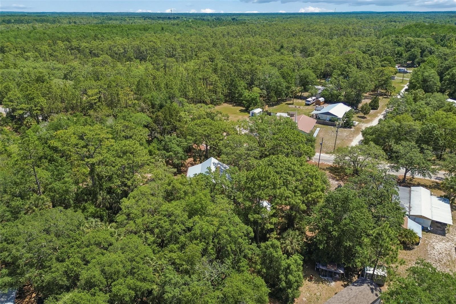 CASONS CHASSAHOWITZKA RETS UNIT 03 UNREC - Residential