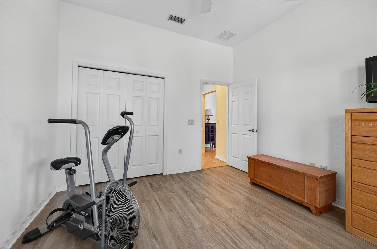 LAKE ASHTON WEST ATLEE ADD - Residential