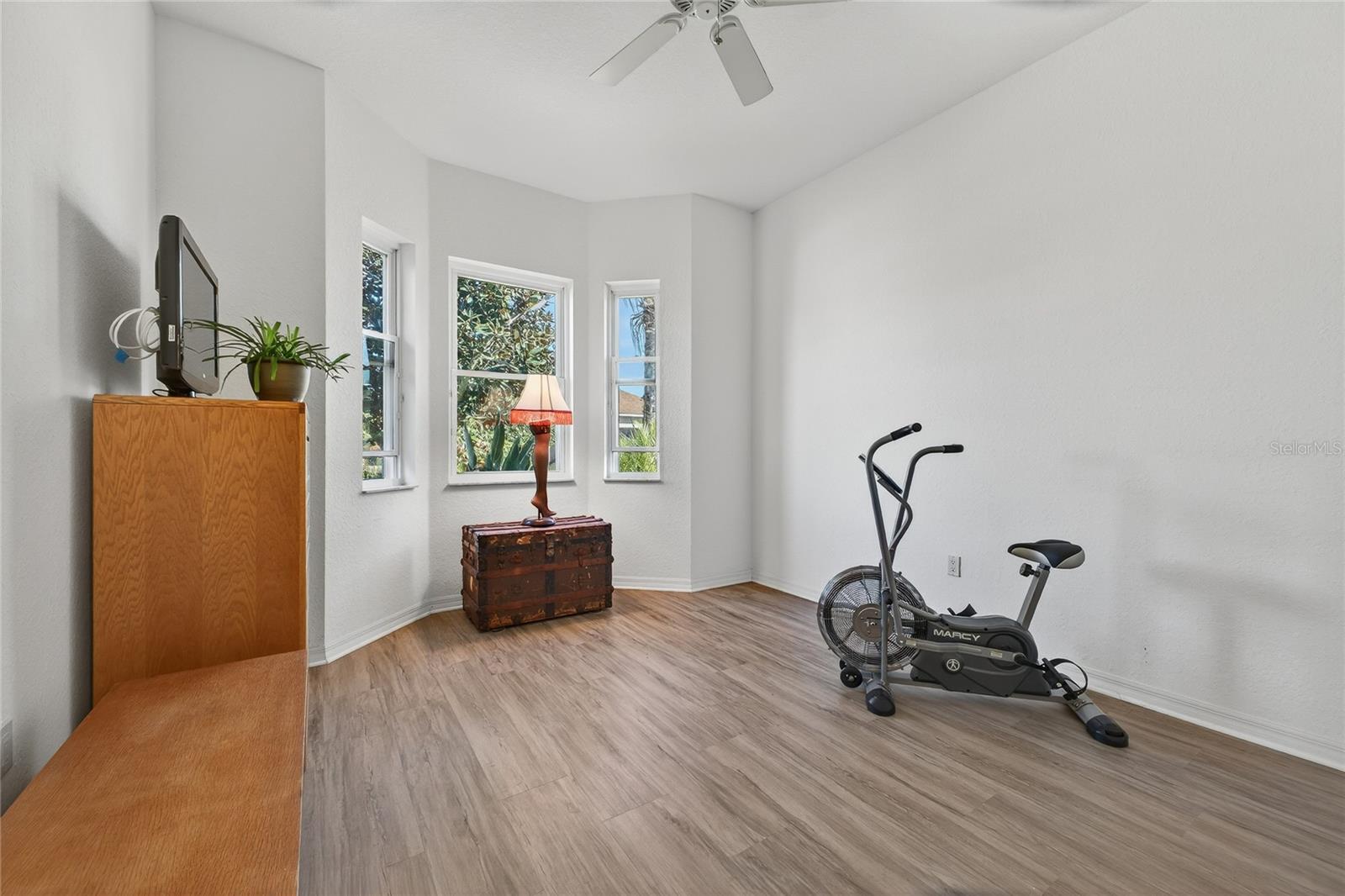 LAKE ASHTON WEST ATLEE ADD - Residential