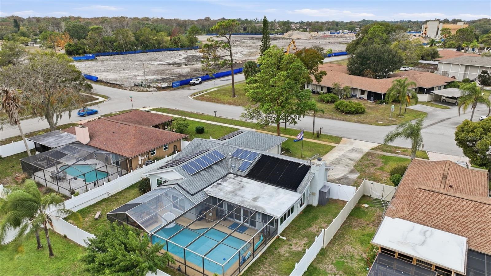 LAKESIDE WOODLANDS - Residential