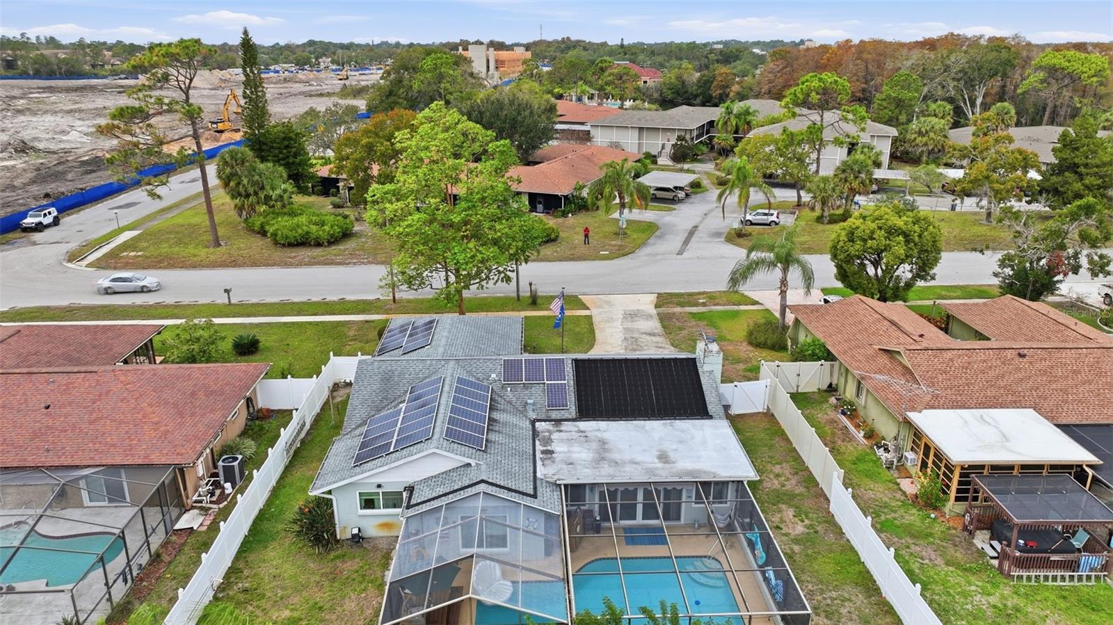 LAKESIDE WOODLANDS - Residential