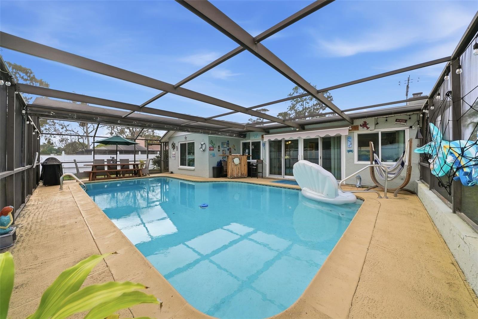 LAKESIDE WOODLANDS - Residential