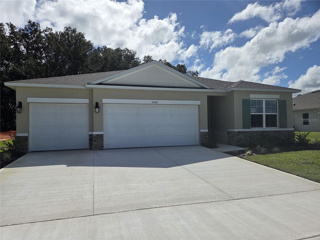 Photo of 2404 Dawson Court, Ormond Beach, FL 32174 (MLS # O6353068)
