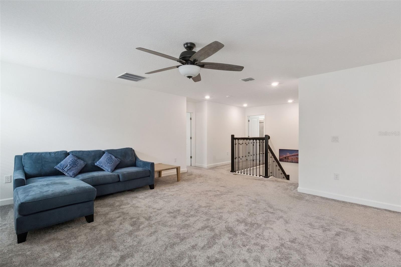 HANOVER LAKES PH 2 - Residential