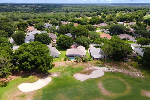 A home in LADY LAKE