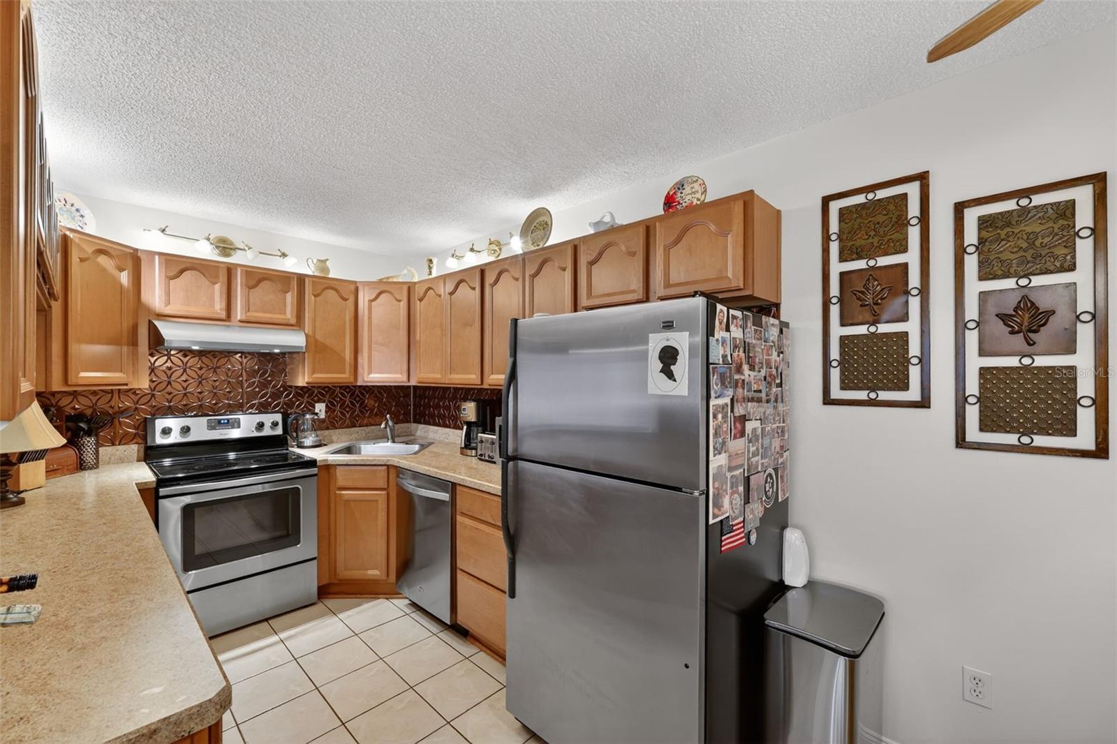 PINE RIDGE AT LAKE TARPON VILLAGE - Residential