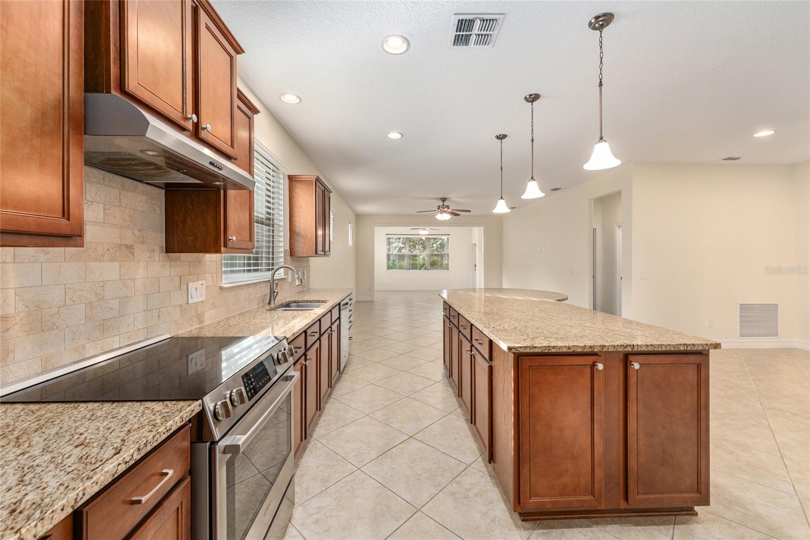 STONE CREEK - Residential