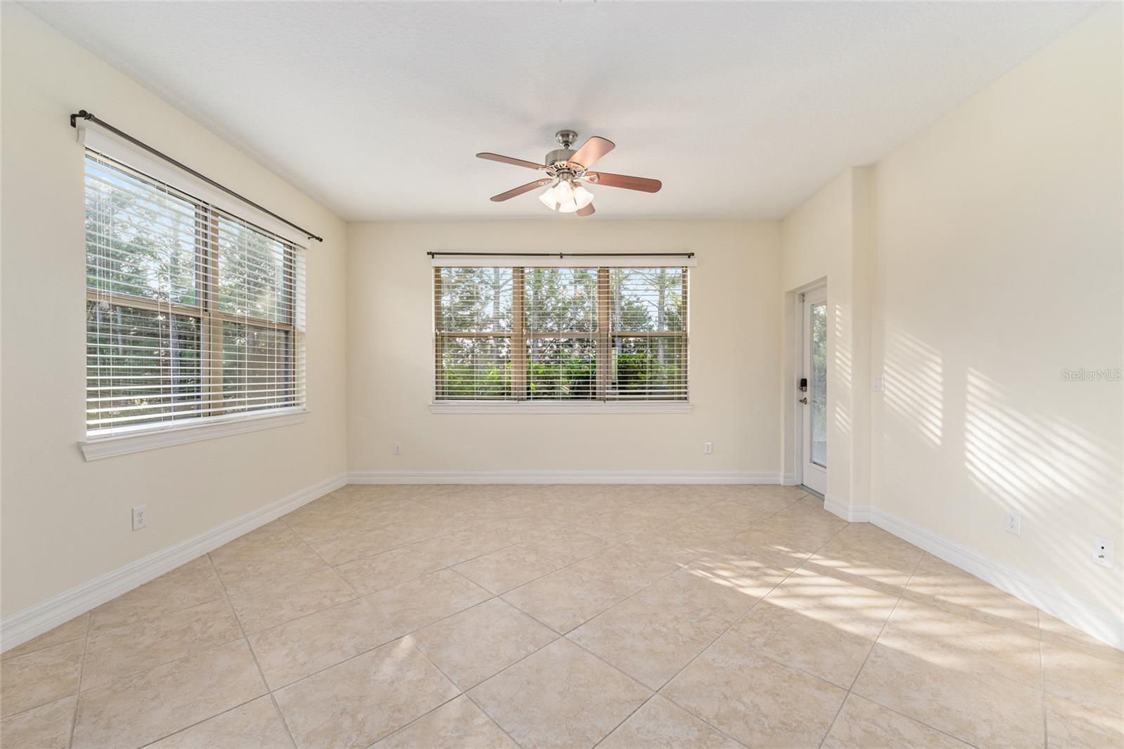 STONE CREEK - Residential