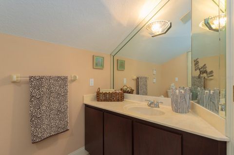Tiny photo for 1640 SE 91st Place, Ocala, FL 34480 (MLS # OM711555)