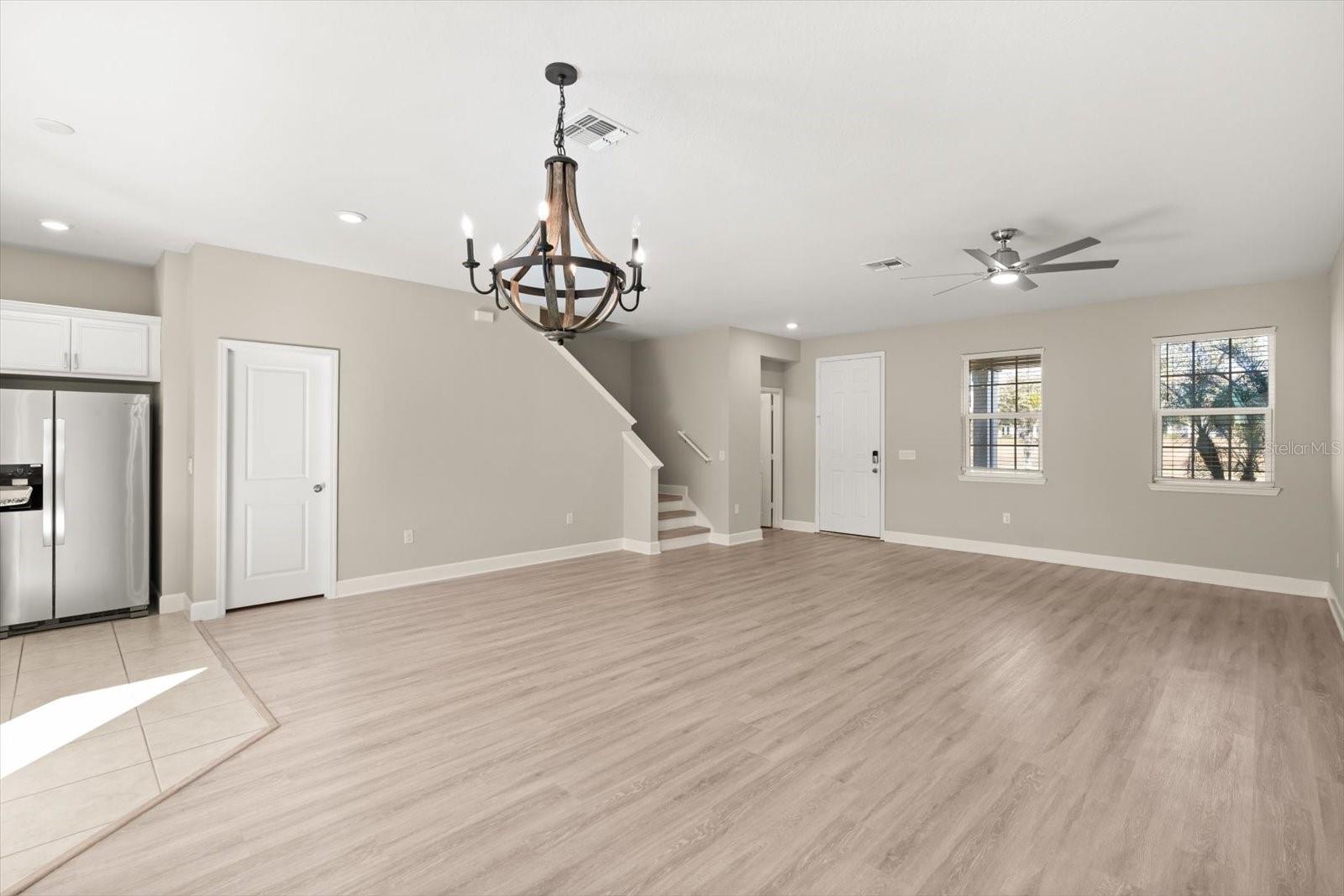 VINEYARDS/HORIZONS WEST PH 4 - Residential