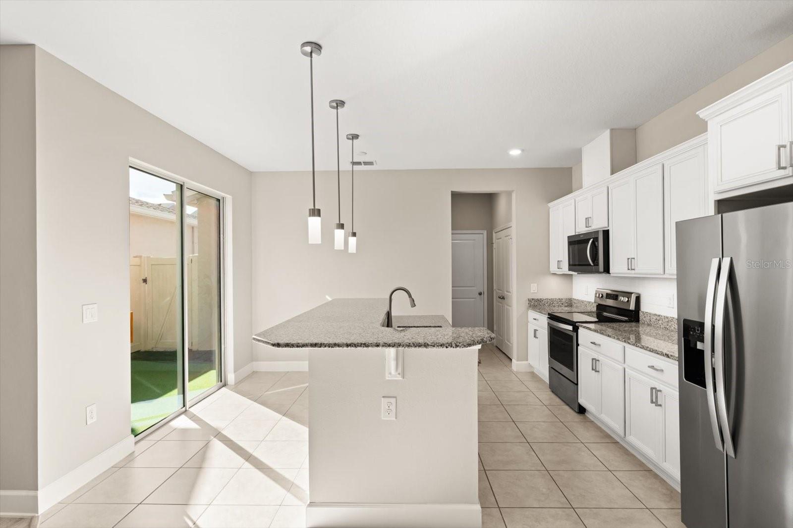 VINEYARDS/HORIZONS WEST PH 4 - Residential