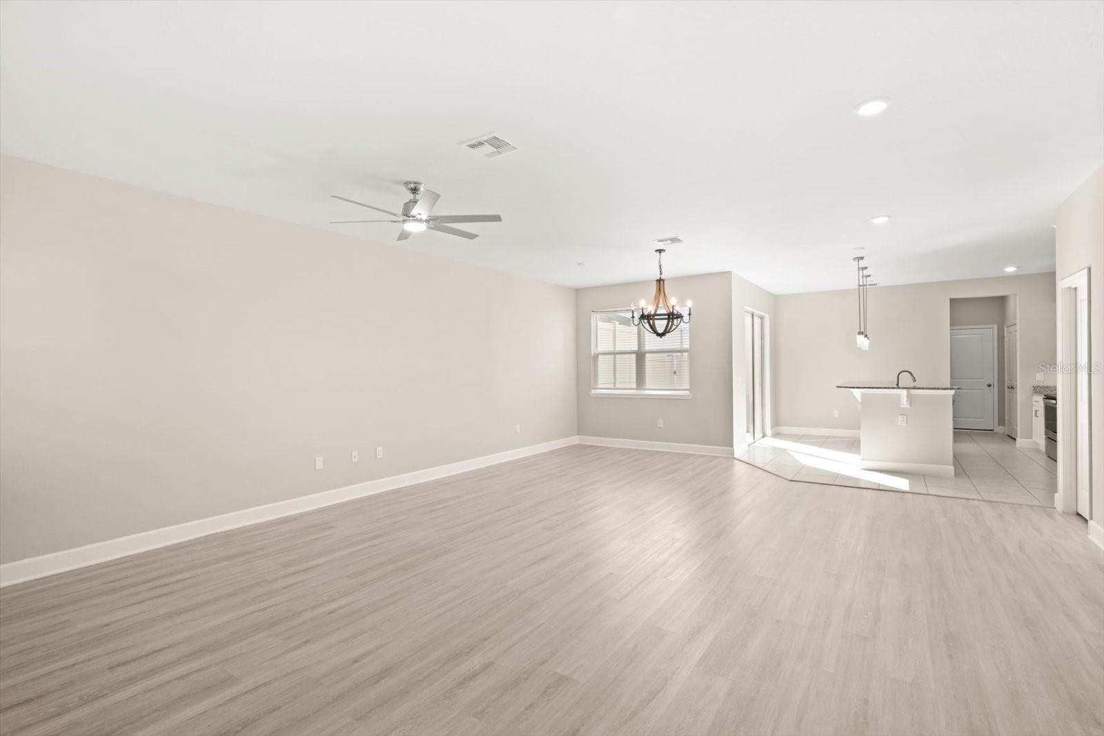 13733 BRESSLER ALLEY