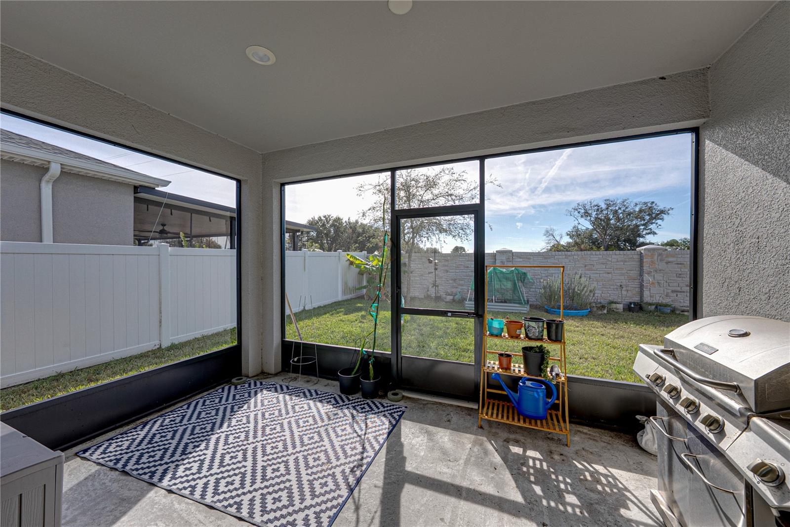 AUBURN COVE - Residential