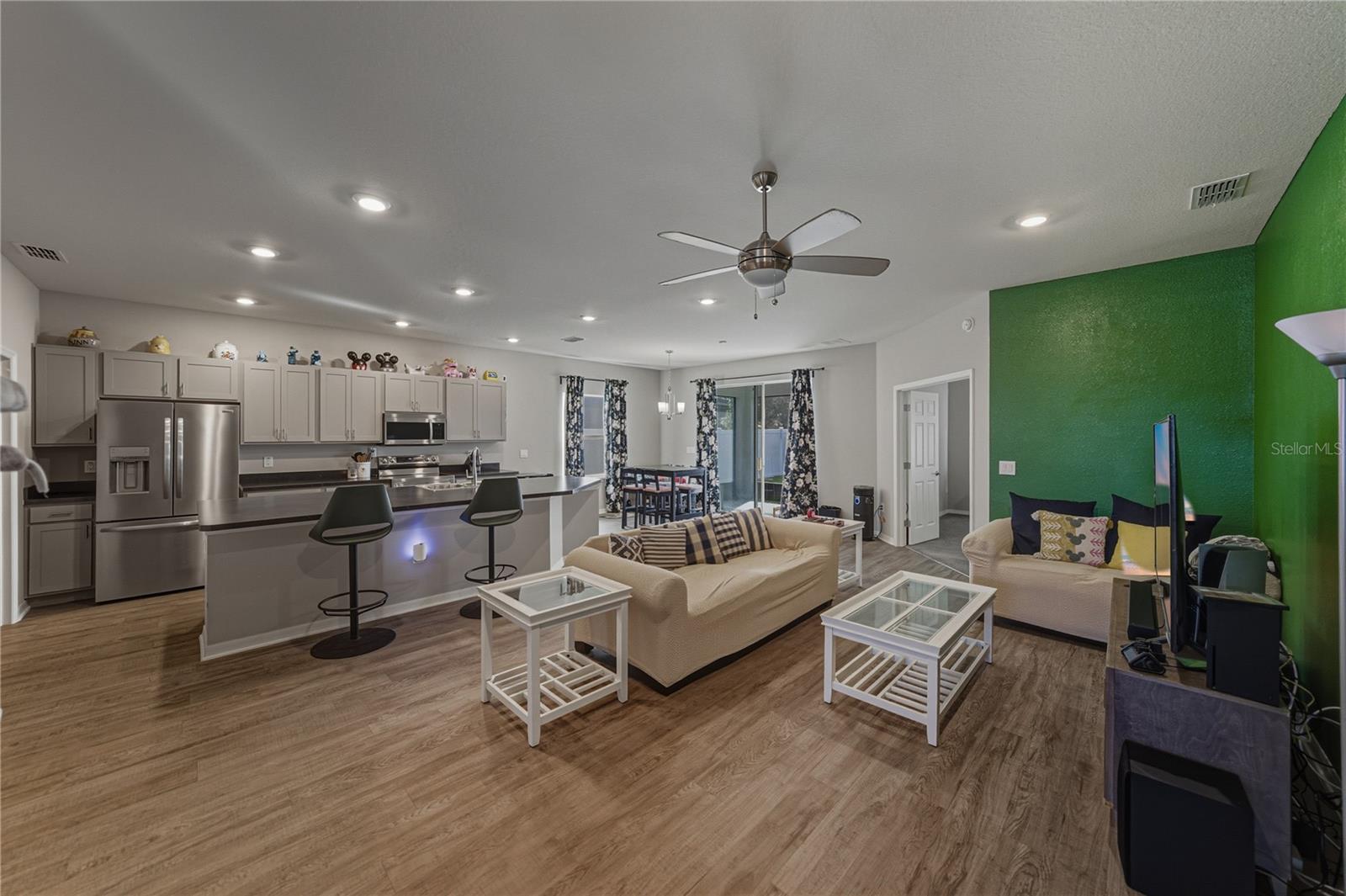 AUBURN COVE - Residential