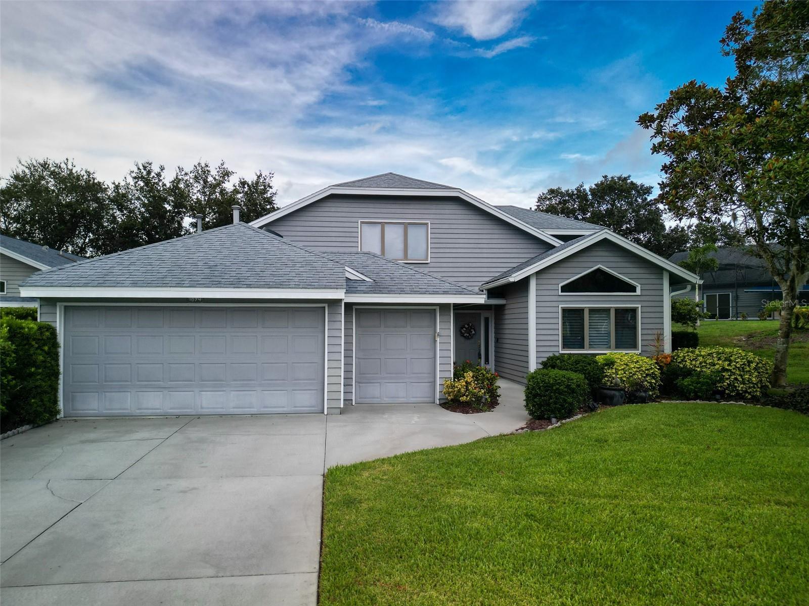 Stunning 4BR/3.5BA Pool Home with Pond View in Gated Private Country Club Community!
This beautifully maintained turnkey home features a screened-in heated pool with pavered patio and tranquil pond views with retractable awning for add'l shade, perfect for outdoor entertaining. Inside, enjoy soaring vaulted ceilings and a cozy gas fireplace in the spacious living room feature 2 sets of large sliders to open up to the pool, perfect for entertaining. The open-concept kitchen boasts a center island, breakfast bar, pull-out shelving, and is ideal for gathering. Adjacent is a stylish wet bar by the dining area.
The flexible floorplan offers a primary suite, two en-suites, and a versatile den or 4th bedroom all on the main level. Upstairs, a large loft with half bath and walk-in storage closet adds space for guests, hobbies, or a home office.
Additional highlights include:
• Gas pool heater
• Private lot with no rear neighbors
• Located in an exclusive **gated country club community**
This home seamlessly blends comfort, functionality, and Florida lifestyle living—don’t miss it!