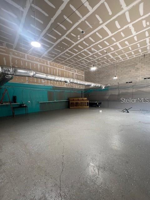 DELTONA LAKES UNIT 42 - Commercial Lease