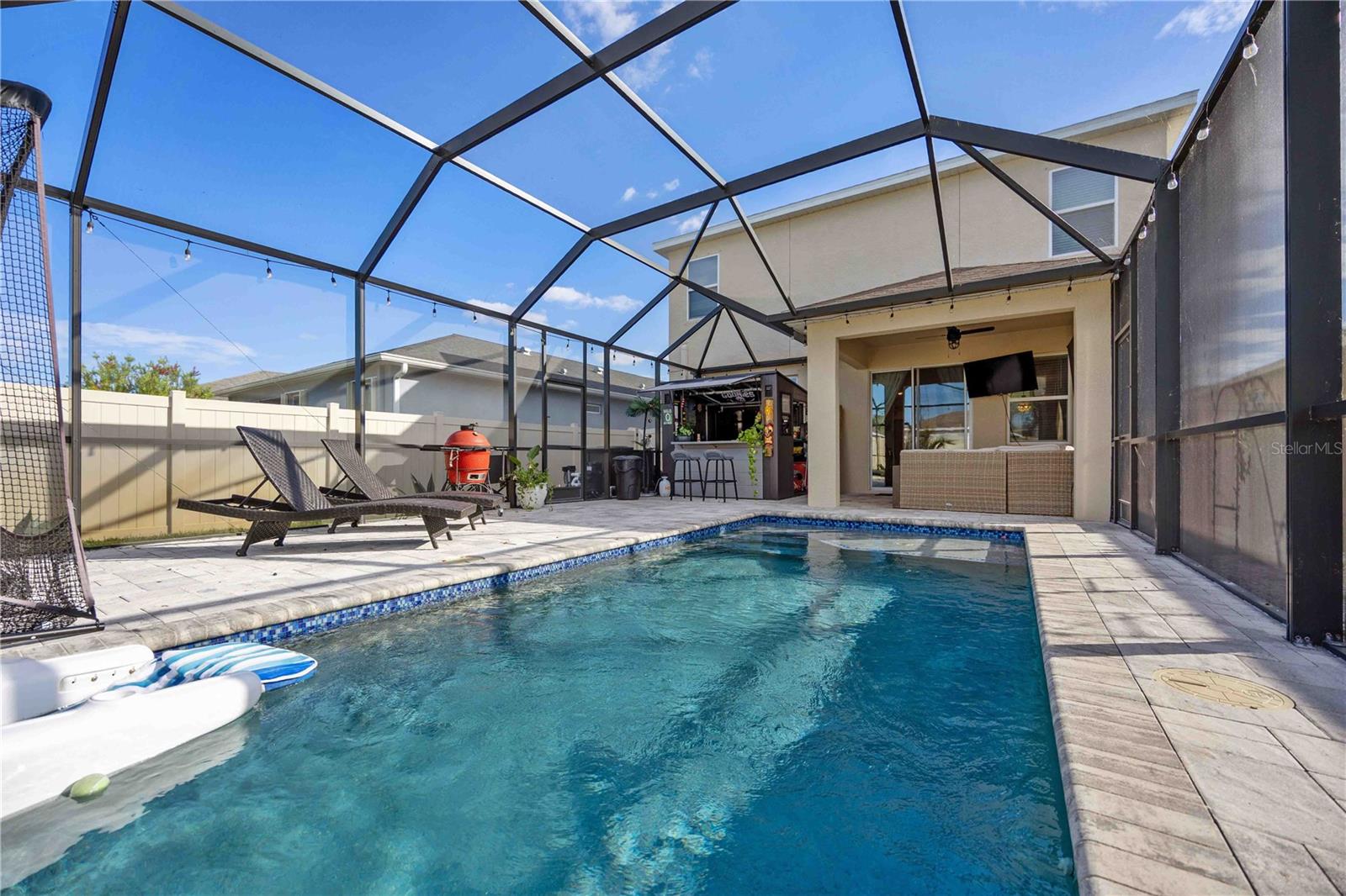 EAVE'S BEND AT ARTISAN LAKES - Residential