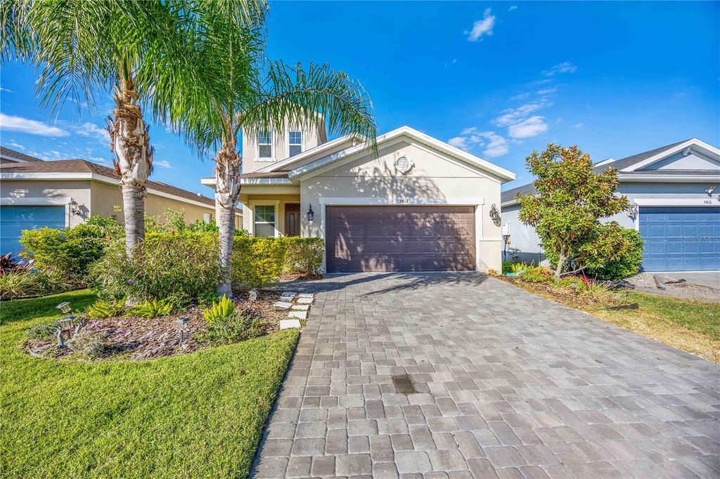 Photo of 5412 Los Robles Court, Palmetto, FL 34221 (MLS # A4670693)