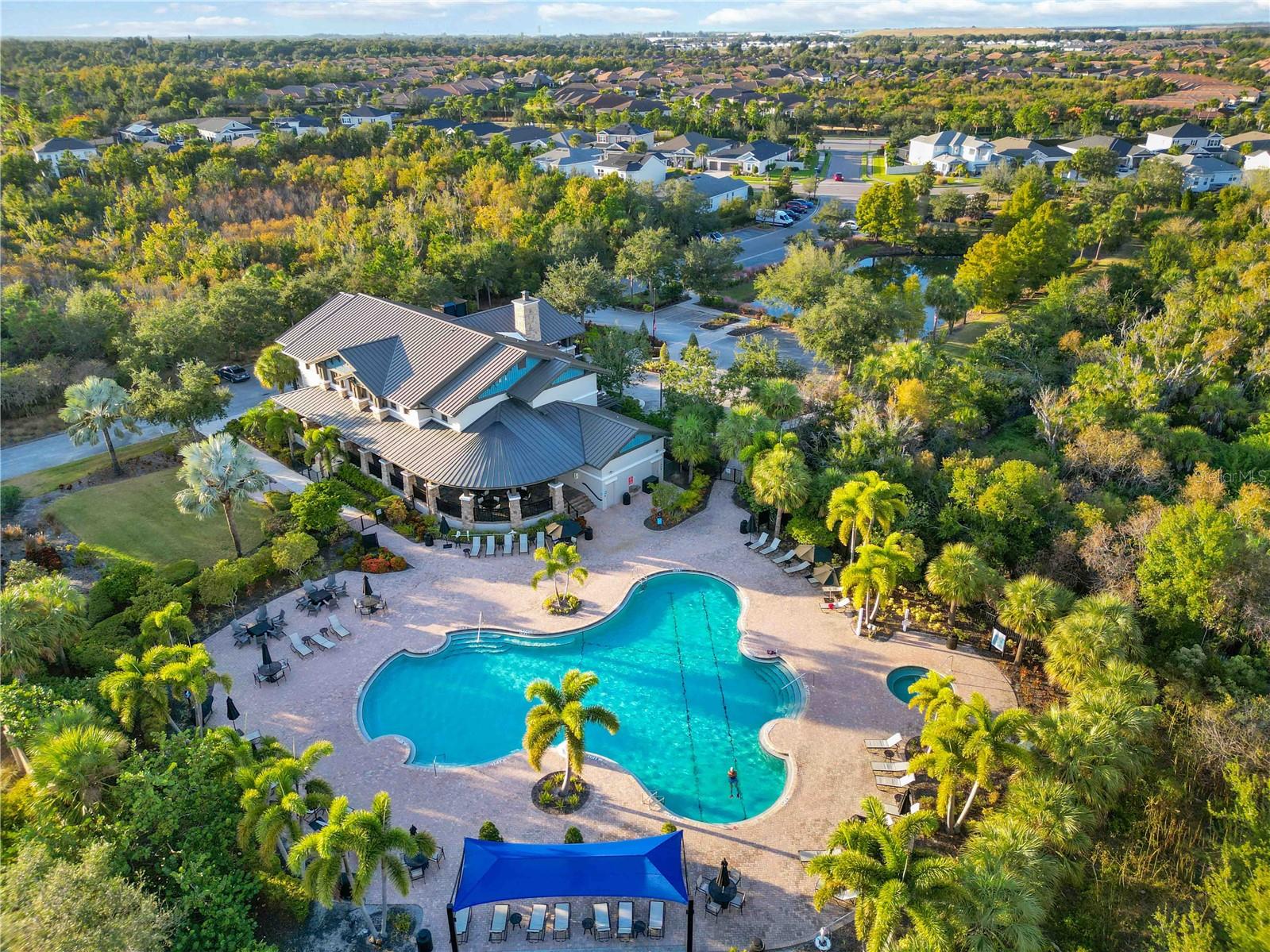 EAVE'S BEND AT ARTISAN LAKES - Residential