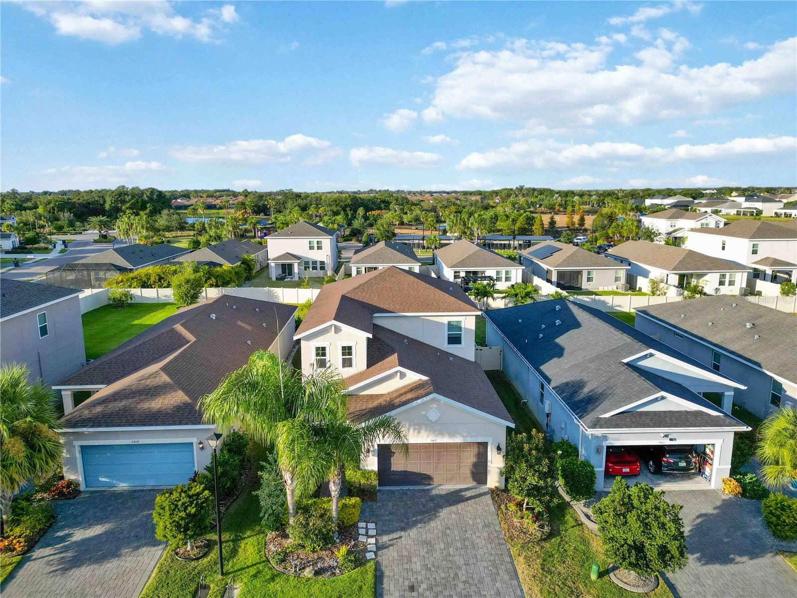 EAVE'S BEND AT ARTISAN LAKES - Residential