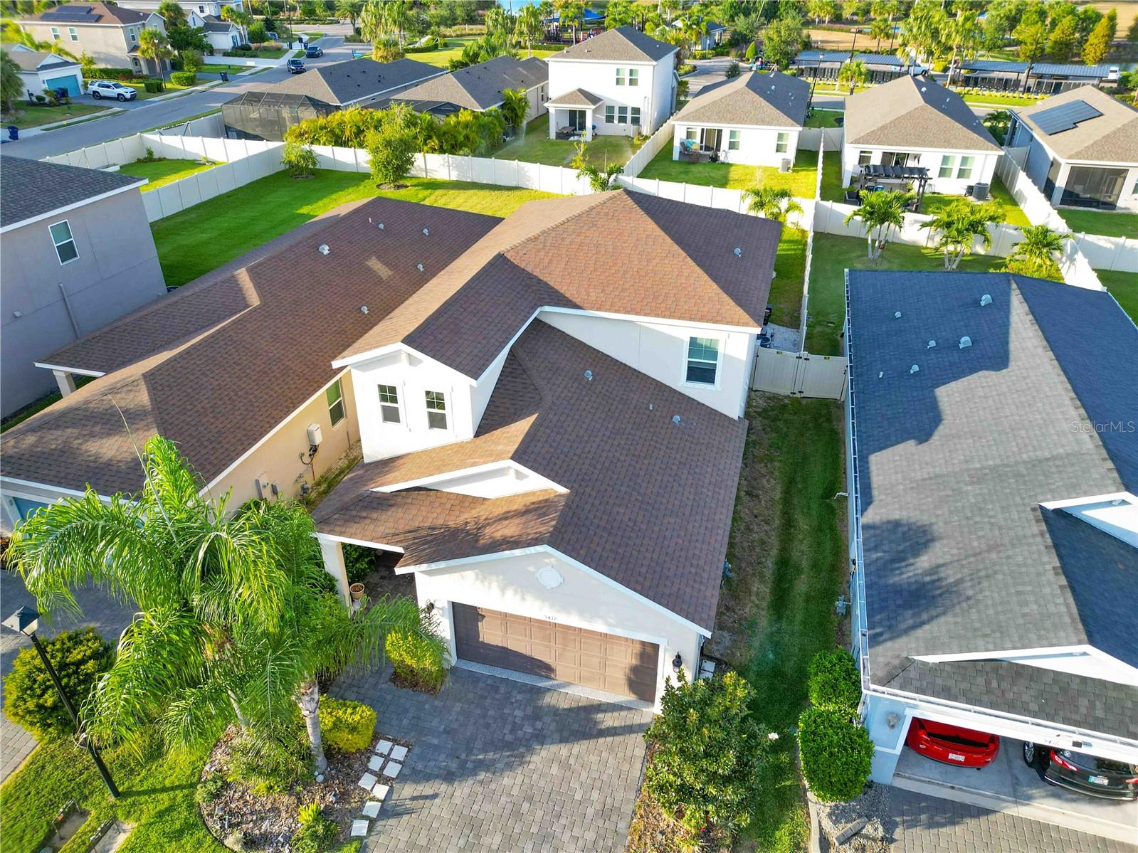 EAVE'S BEND AT ARTISAN LAKES - Residential