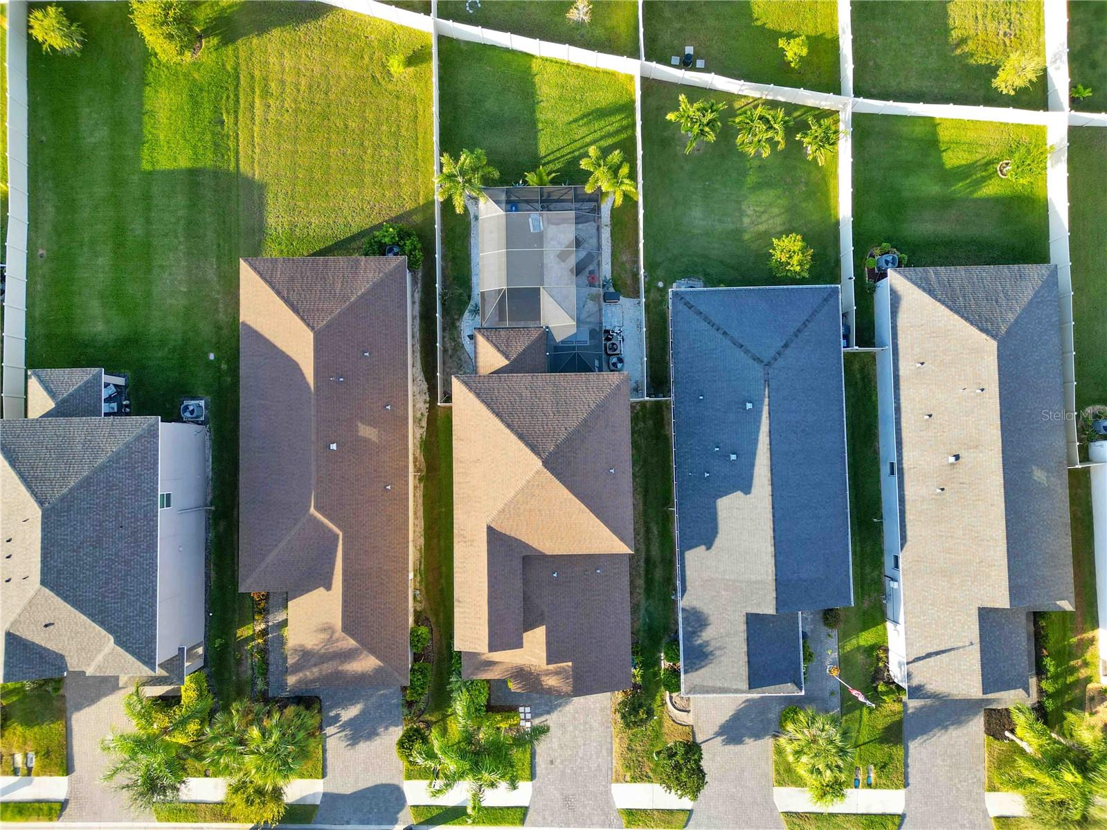 EAVE'S BEND AT ARTISAN LAKES - Residential