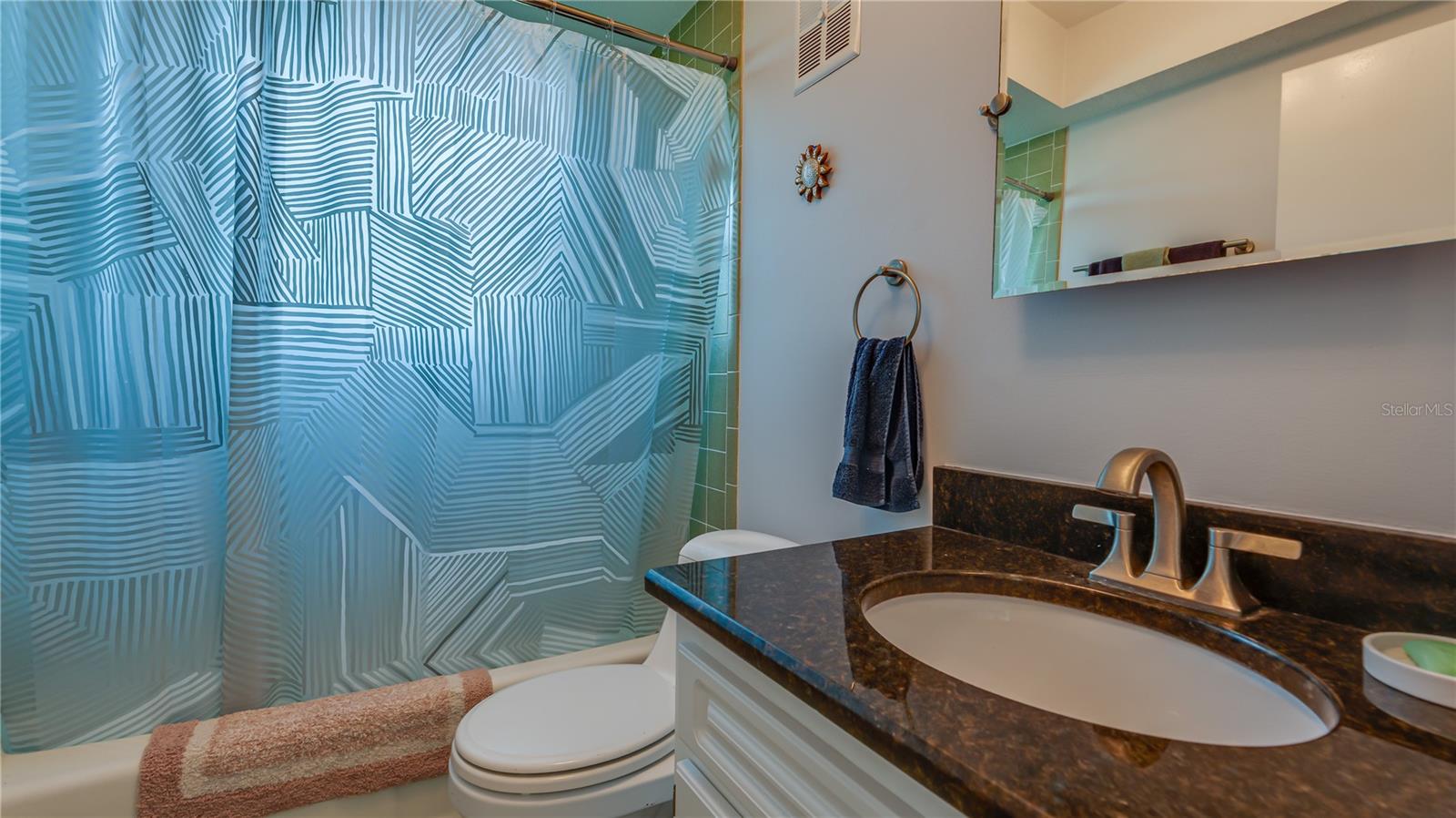 CHALET-ON-THE-LAKE-CONDO - Residential