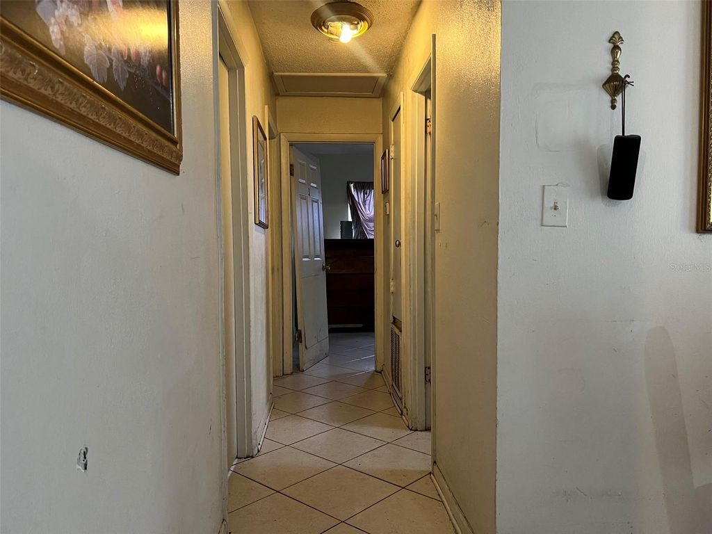 Photo of 132 Argos Avenue, Orlando, FL 32811 (MLS # O6397147)