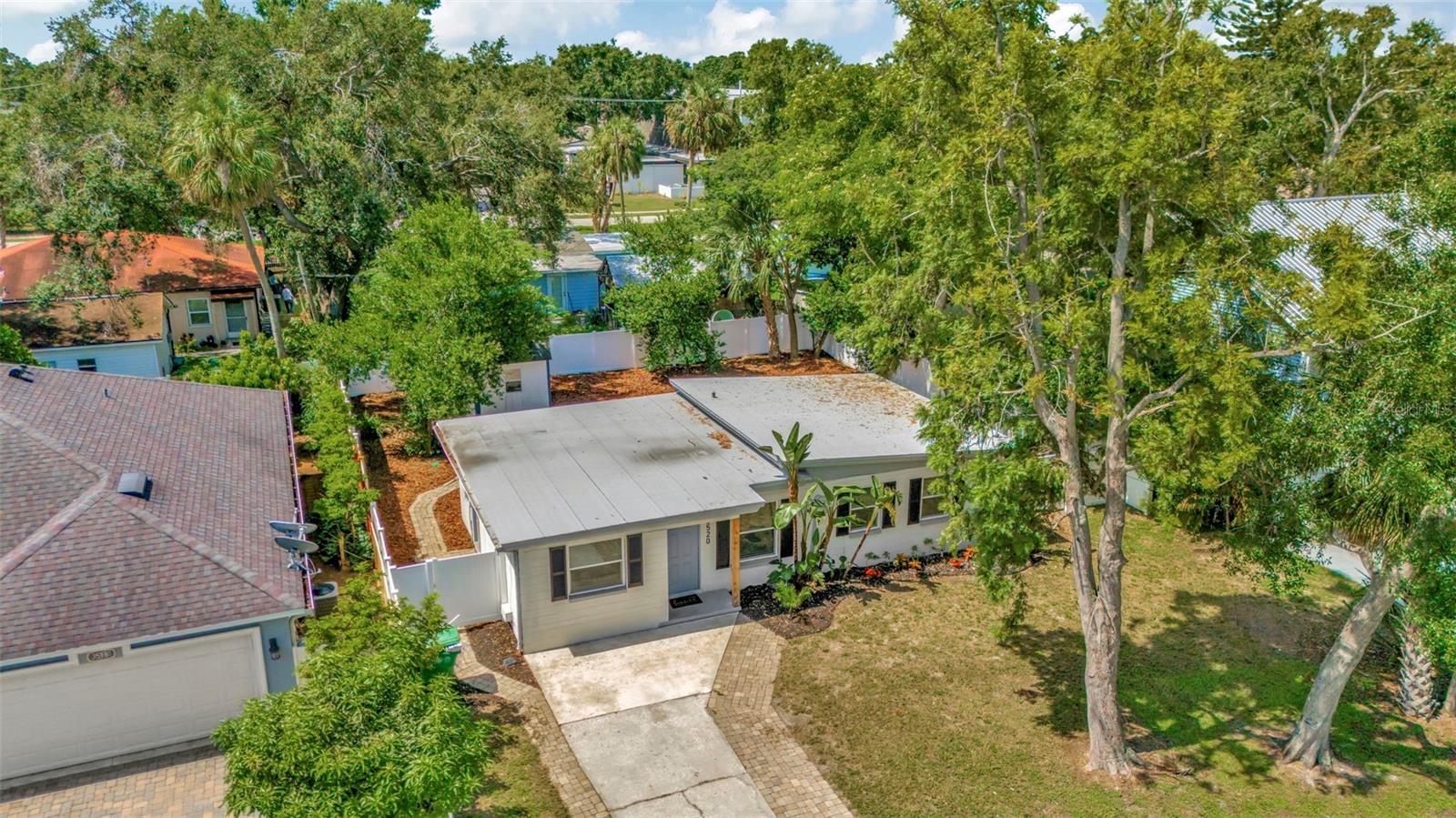 3520 W PRICE AVENUE
