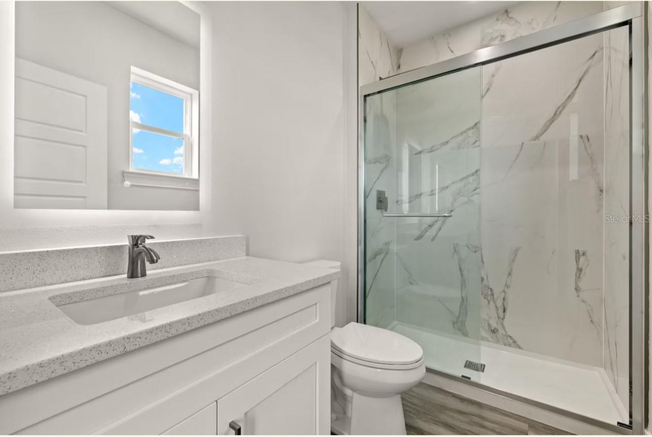 14987 SUNSET EVE LOOP