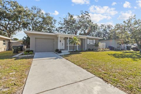 A home in LARGO