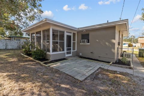 A home in LARGO