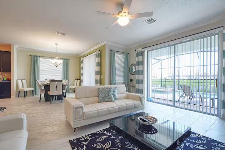 STOREY LAKE - Residential