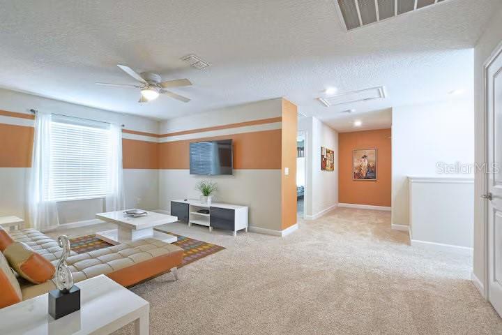 STOREY LAKE - Residential