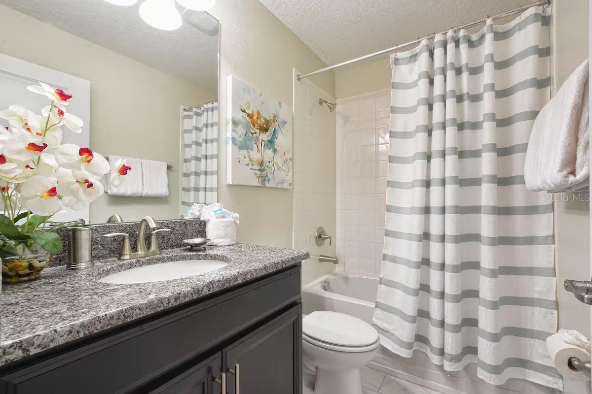 STOREY LAKE - Residential