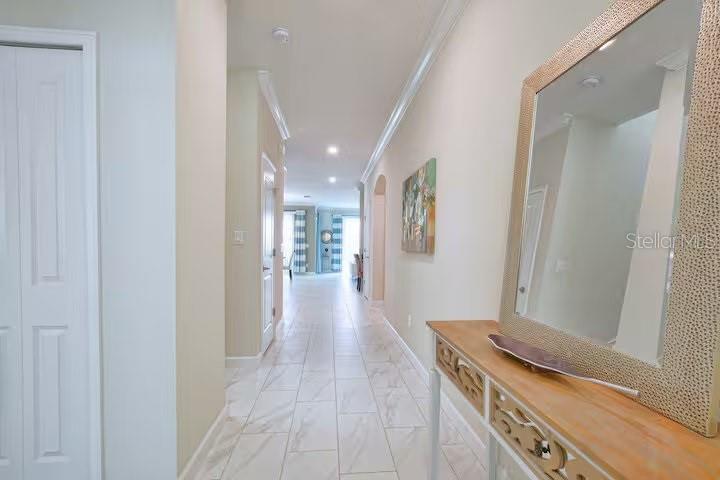 STOREY LAKE - Residential