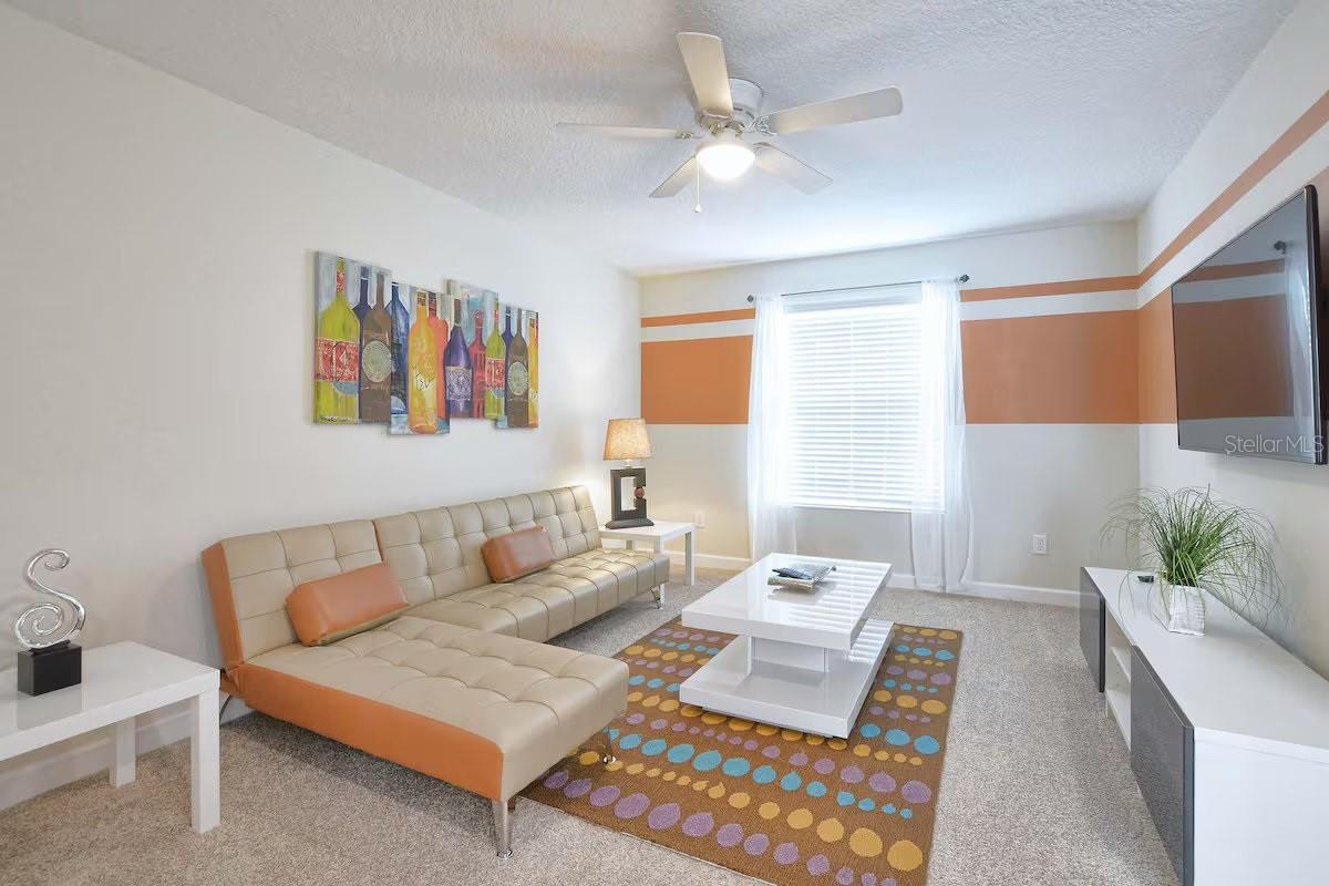 STOREY LAKE - Residential