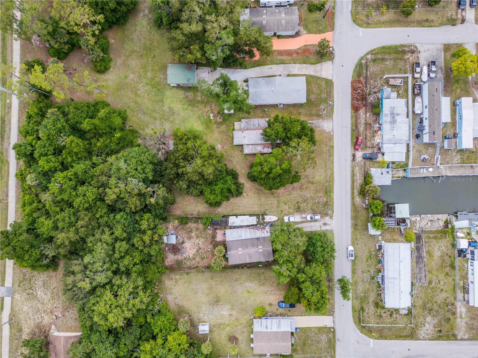 WATER FRONT PARK - Land