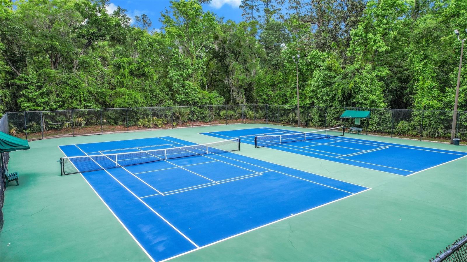 RIVER WALK - Residential