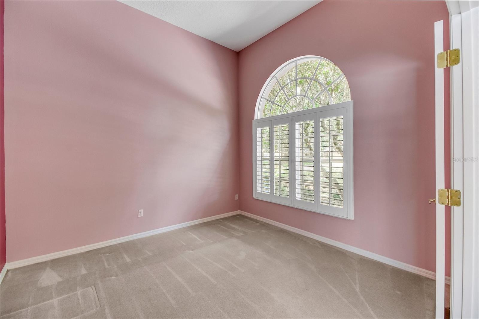 RIVER WALK - Residential