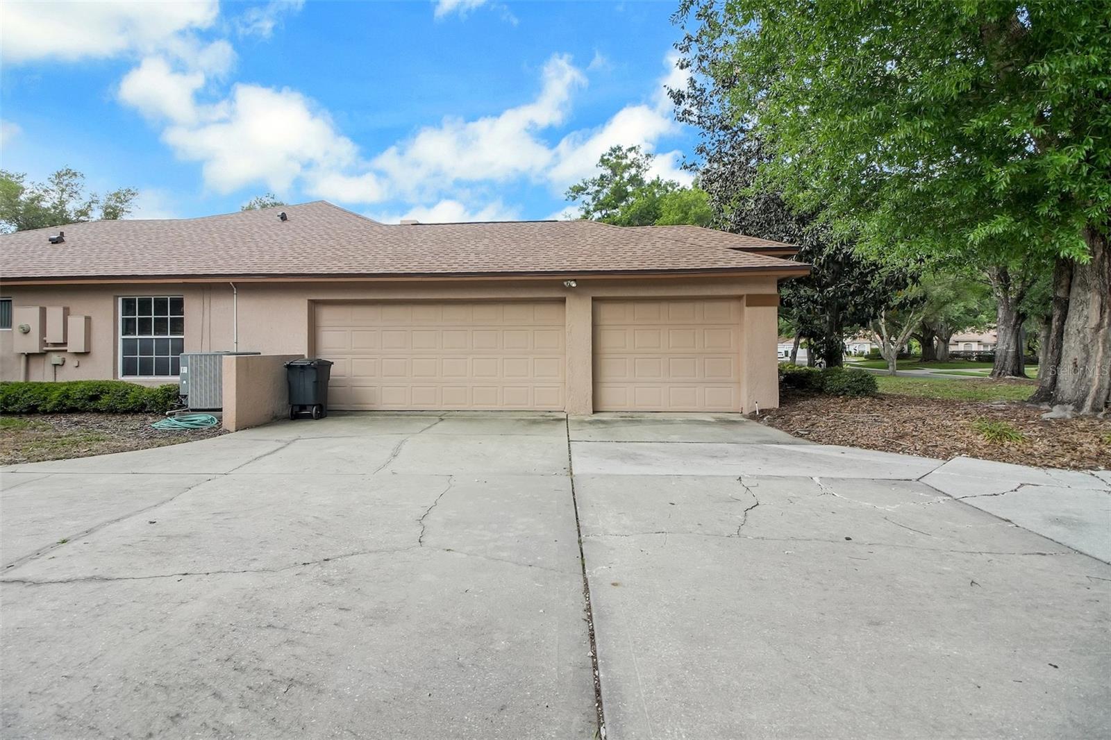 RIVER WALK - Residential