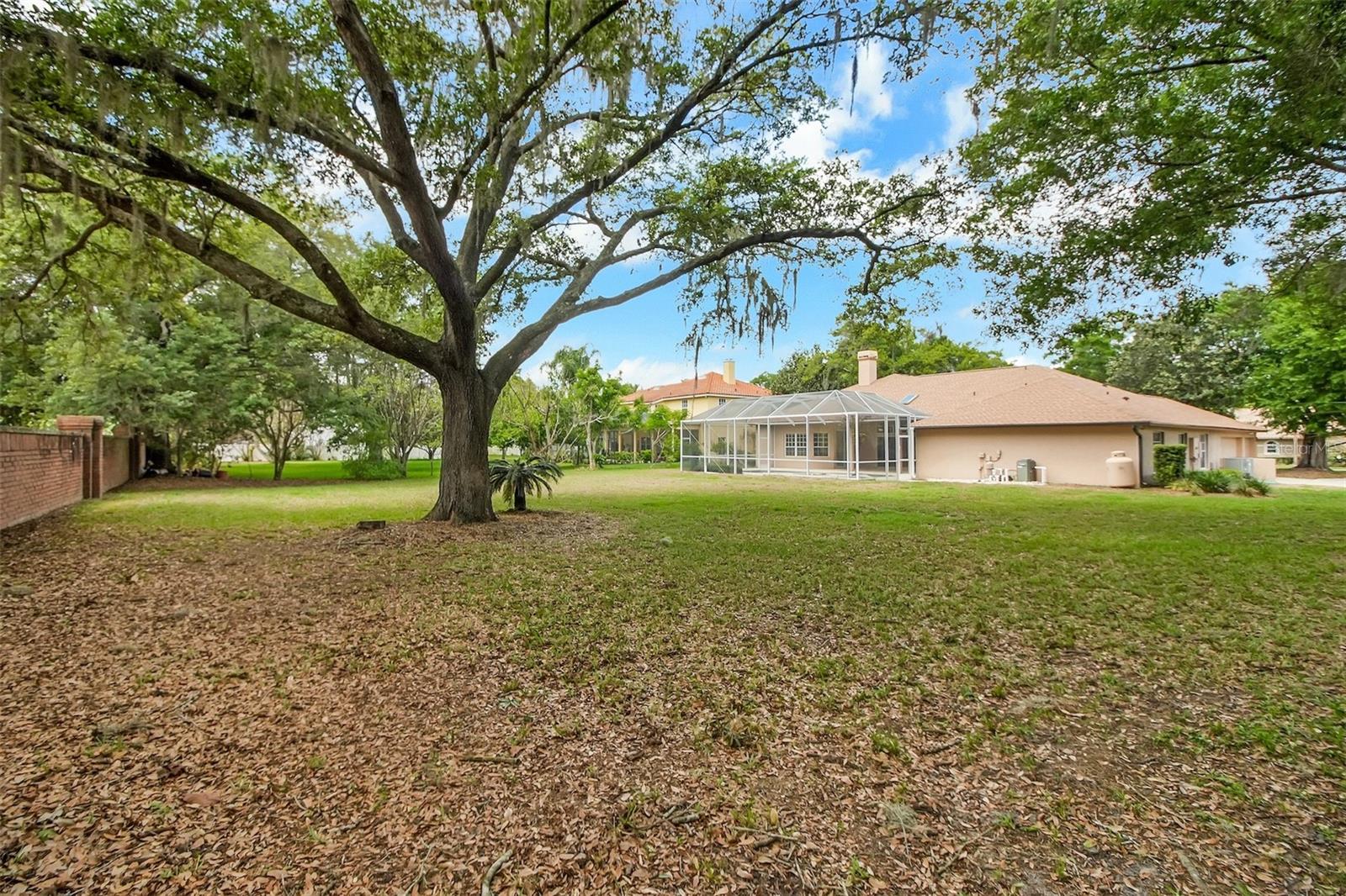 RIVER WALK - Residential