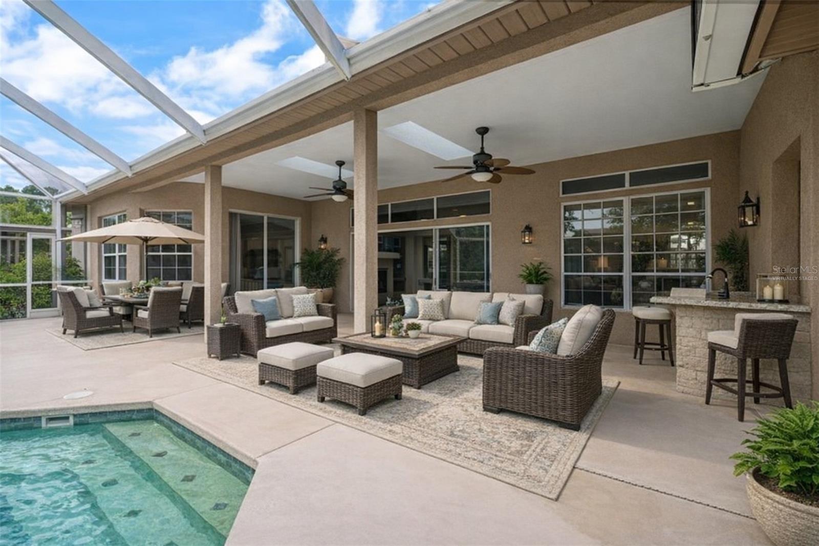 RIVER WALK - Residential