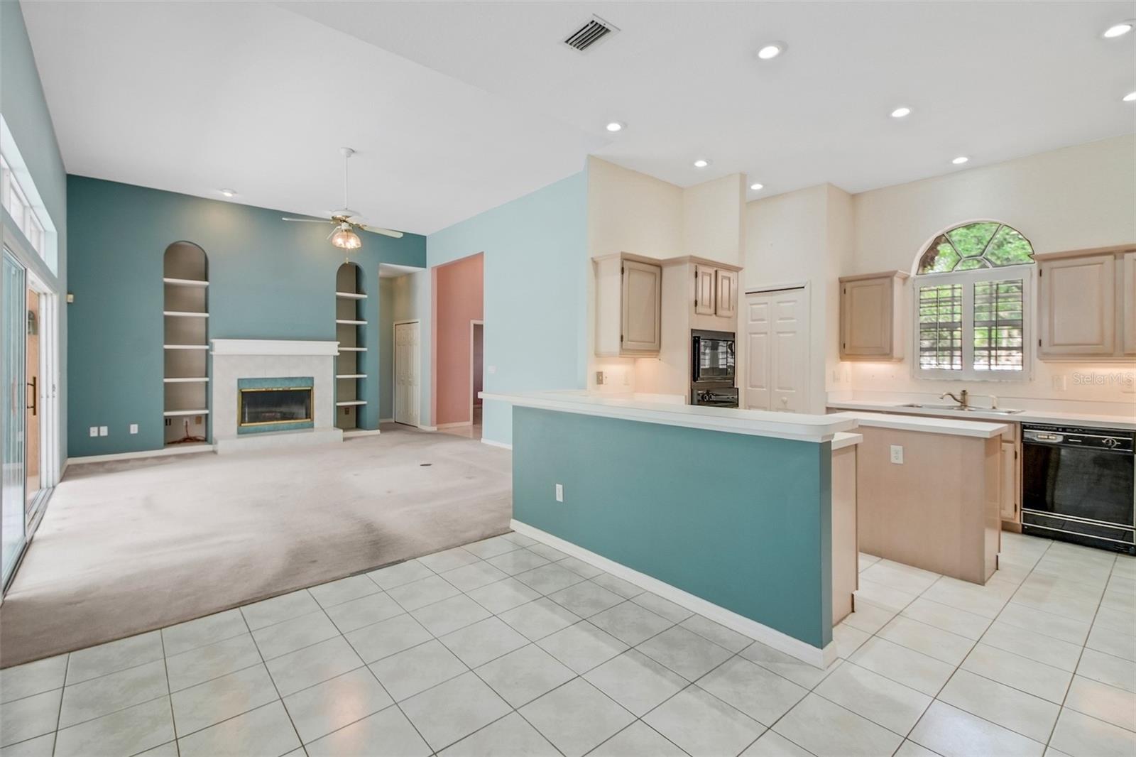 RIVER WALK - Residential