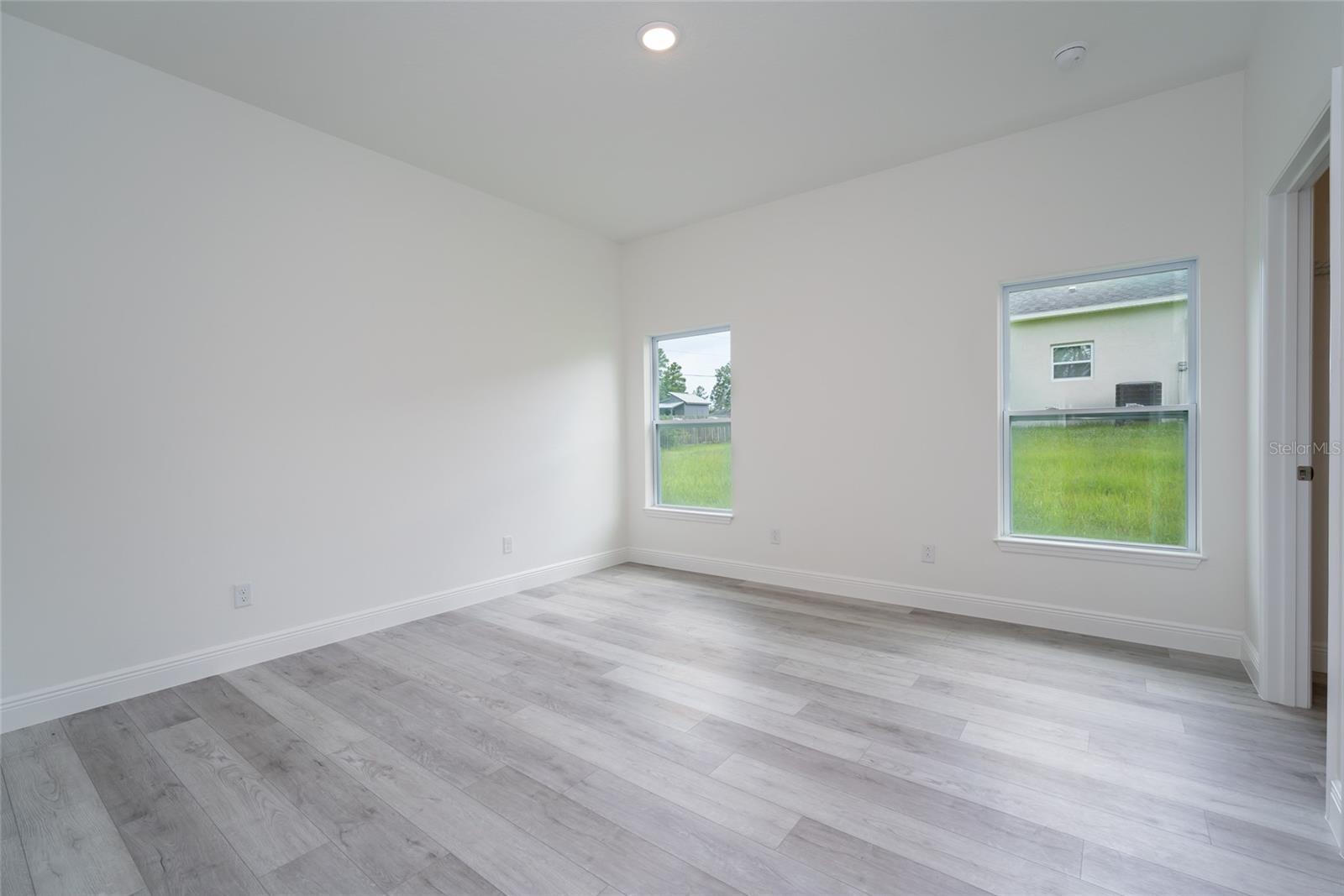 MARION OAKS UN 04 - Residential