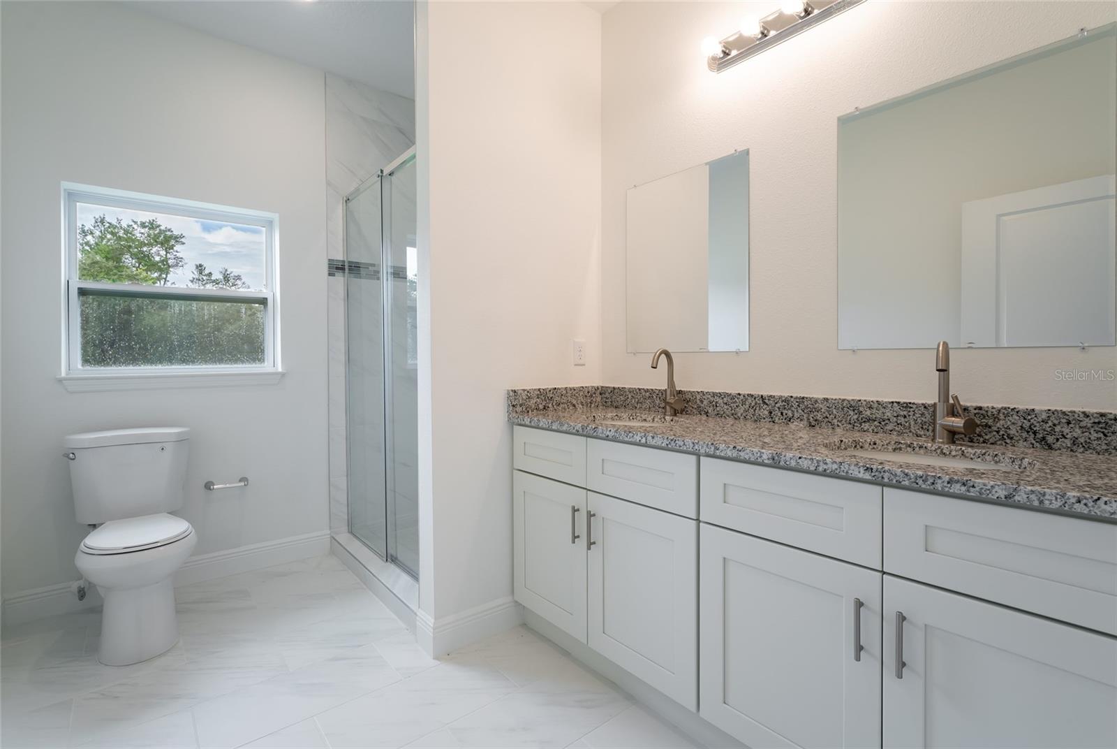 MARION OAKS UN 04 - Residential