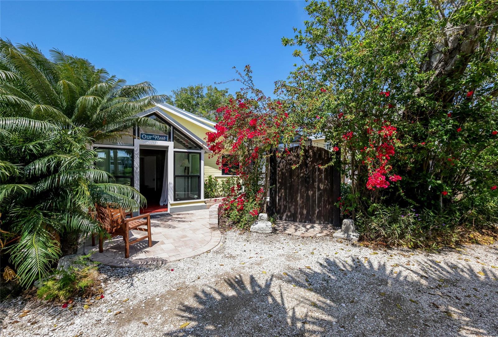 LONGBEACH ON LONGBOAT KEY - Residential